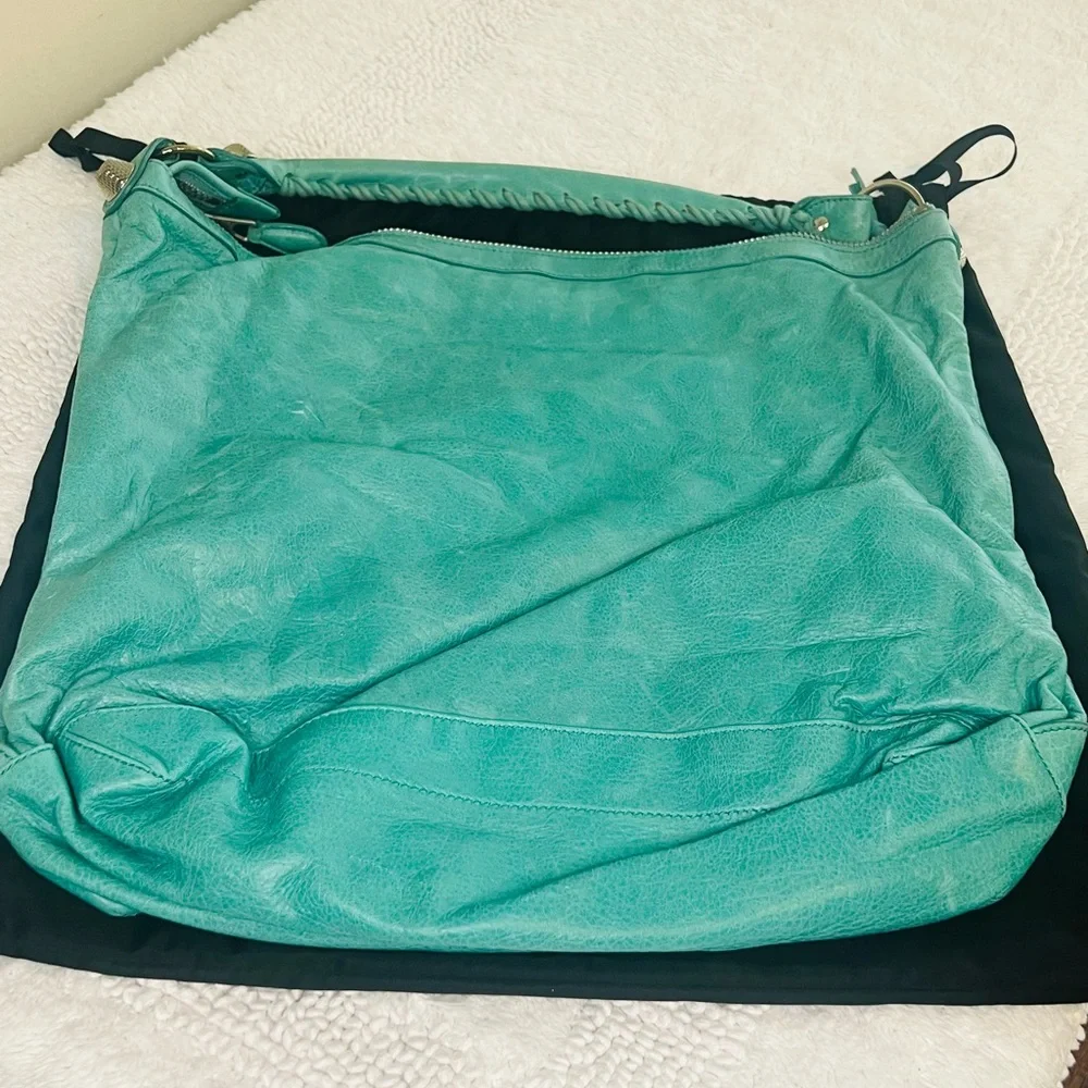 Balenciaga Classic City Bag – Teal Leather | Authentic - Picture 2 of 8